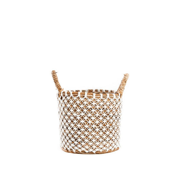 The Crossed Stitched Macrame Basket - S