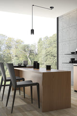 "TRACKER 1 BL/BLACK"