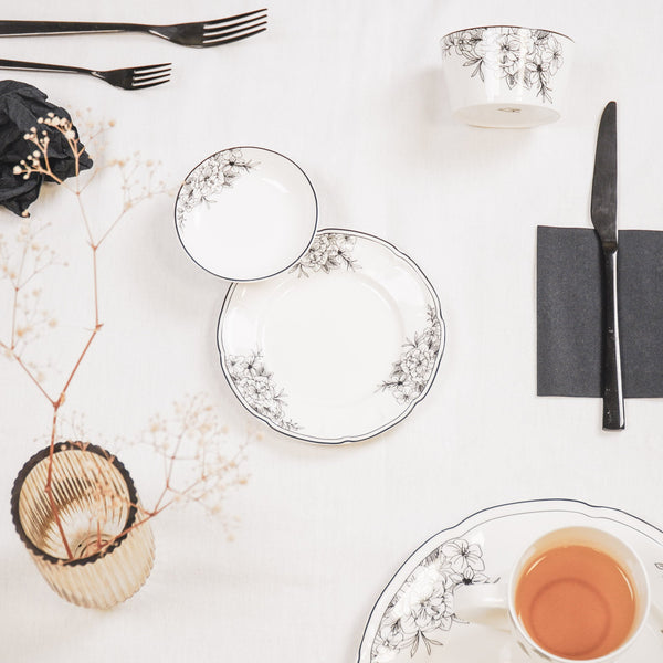 Assiette – Les Fleurs – Nouvelle porcelaine à cendre d'os – 10 x 15 x 1,5 cm