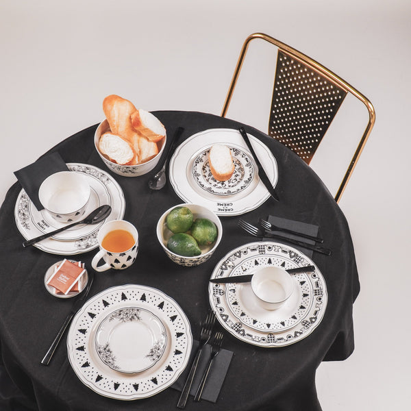 Plate - Dutch Black - New Bone China - 10 x 15 x 1.5 cm