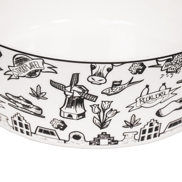 Bowl - Dutch Black - New Bone China - 17.5 x 17.5 x 6.5 cm