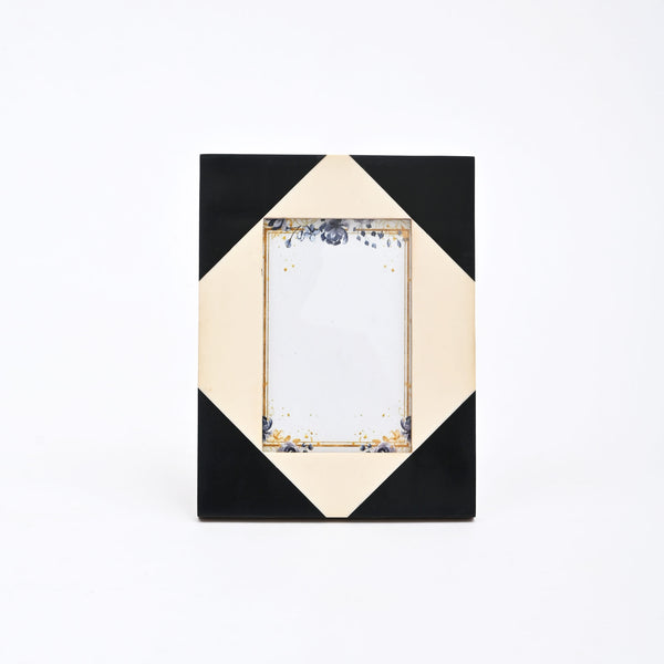 Contemporary Geometric Resin Photo Frame | Black & White