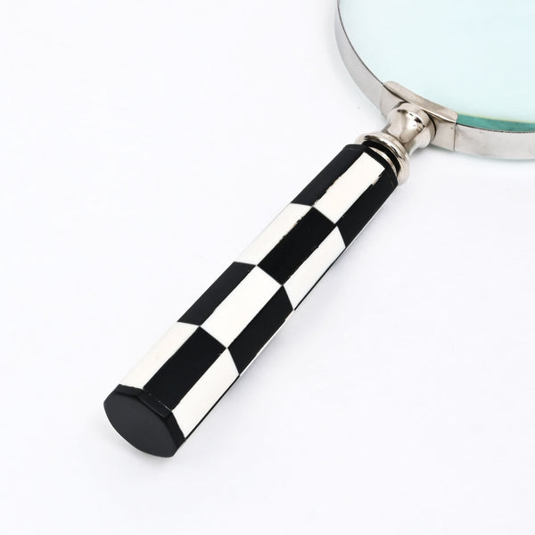 Classic Checkered Handle Magnifying Glass in Steel & Resin | Black