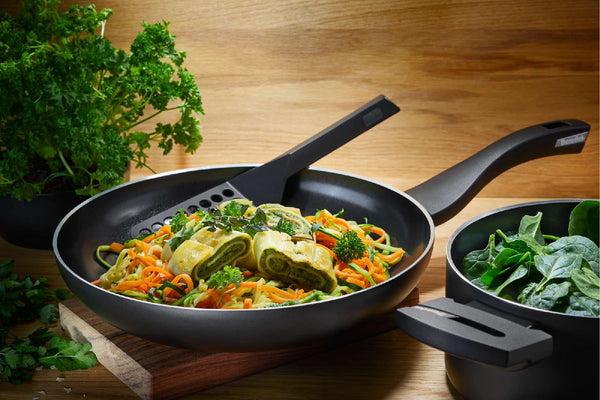 B.Green frying pan Ø 24 cm