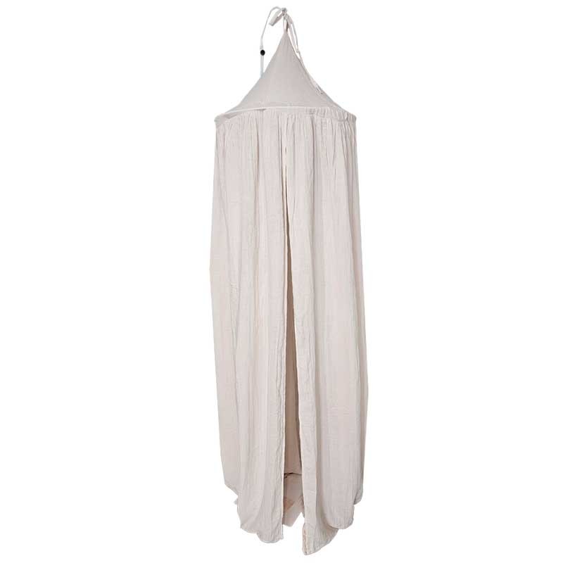 Beige mousseline klamboe voor ledikant