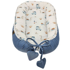 Velvet baby cocoon Giraffe/Blue