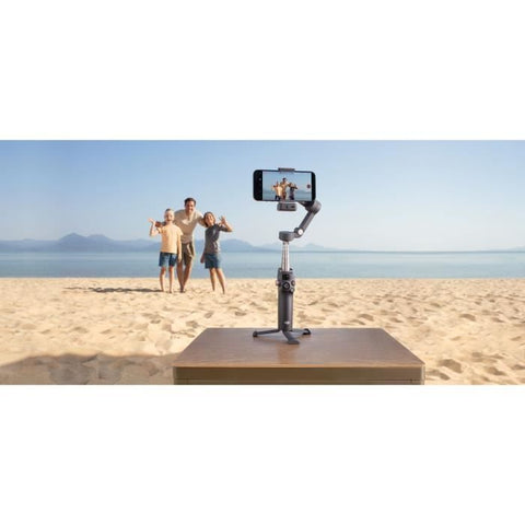 Smartphone stabilizer - DJI - Osmo Mobile 7P - Smoothness and ease of use