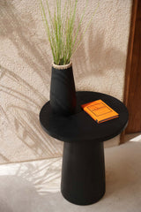 La table d'appoint conique Timber - Noir - 50"