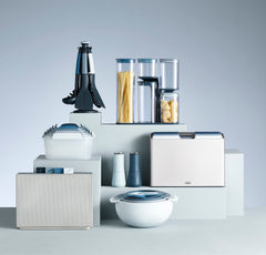 Totem Max 60-liter Trash Can Editions Sky