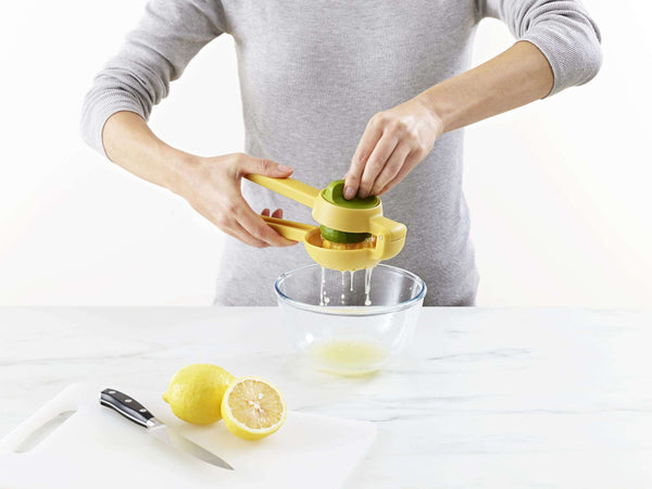 JuiceMax Dual-Action Citrus Juicer