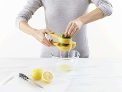 JuiceMax Dual-Action Citrus Juicer
