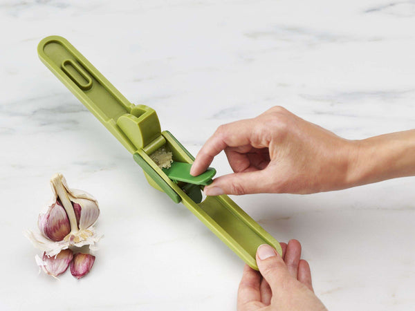 CleanForce Garlic Press