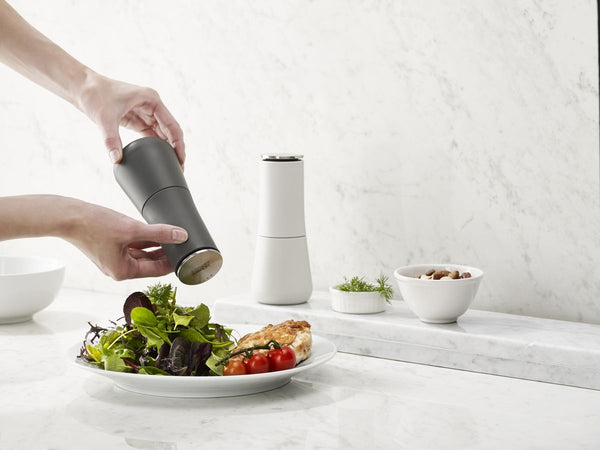 Serve It In Style gift set — salad bowl and mill, set of 2