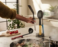 Ensemble de 4 ustensiles de cuisine minces Elevate