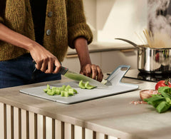 Planche à découper pliante Chop2Pot Plus Small