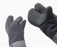 Pinch Oven Mitt