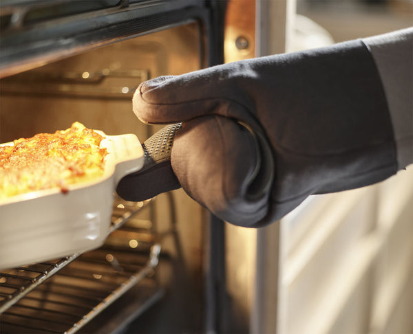 Pinch Oven Mitt