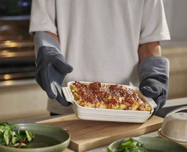 Pinch Oven Mitt