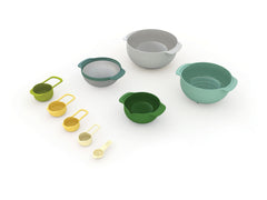 Nesting bowls and measuring spoons set of 9 pieces