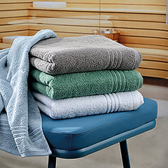 Leonora Frost Grey Bath Towel 90x200 cm