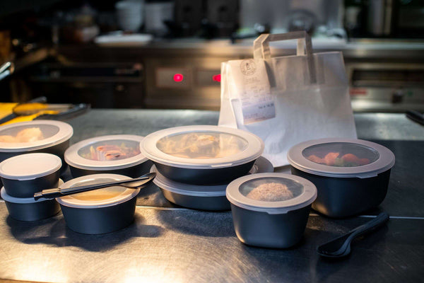 Move Connect Separate Board with Compartment and Lid 1.5 liter Set of 6 Pieces