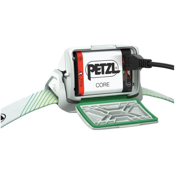 Headlamp - PETZL - ACTIK CORE - Fishing/navigation - 600 lumens - Includes rechargeable battery - Green