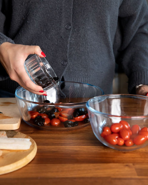 Essentials Round Bowl with Lid Set of 3 Pieces