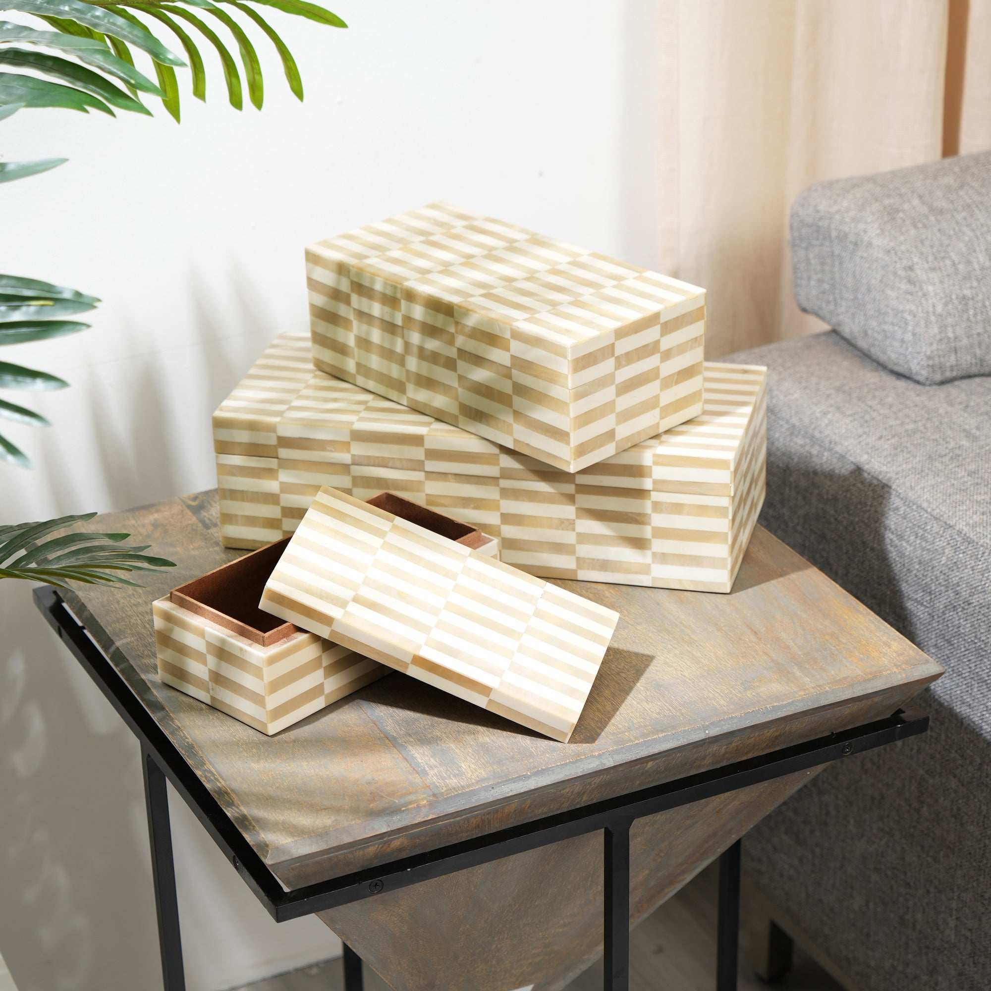 Alicia 3-Pc Ivory Resin MDF Jewellery & Keepsake Storage Box Set – Elegant Trinket Organizer for Dresser, Desk