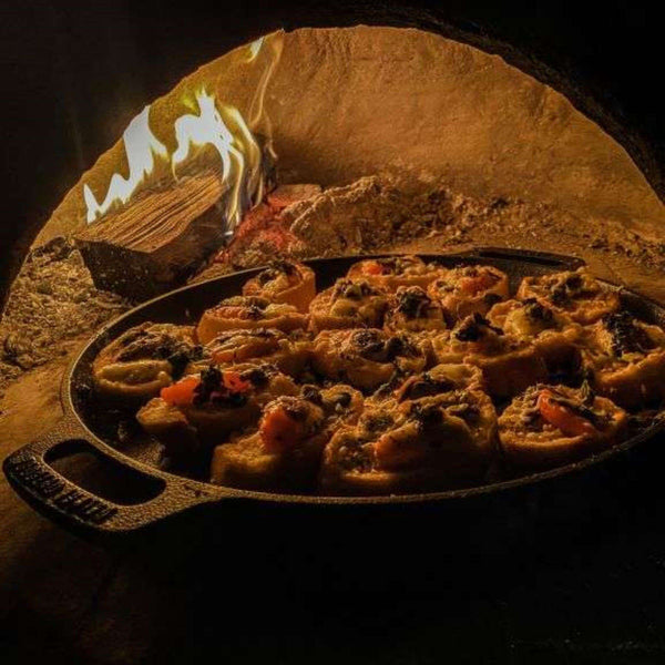 Cast iron skillet with handles 50 cm