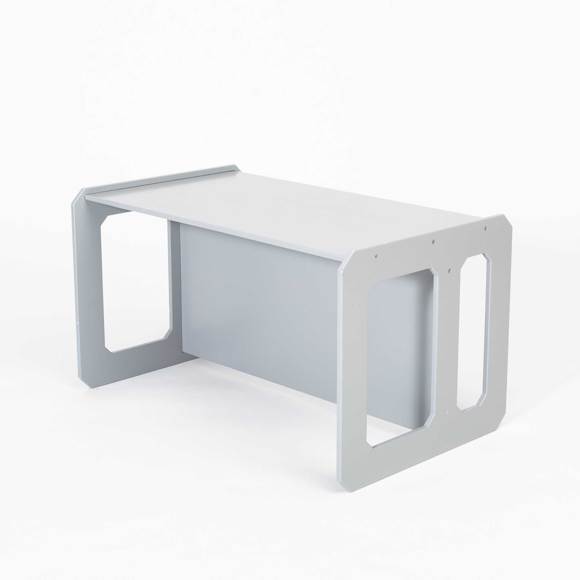 Table Montessori pour le sevrage (diversification alimentaire)